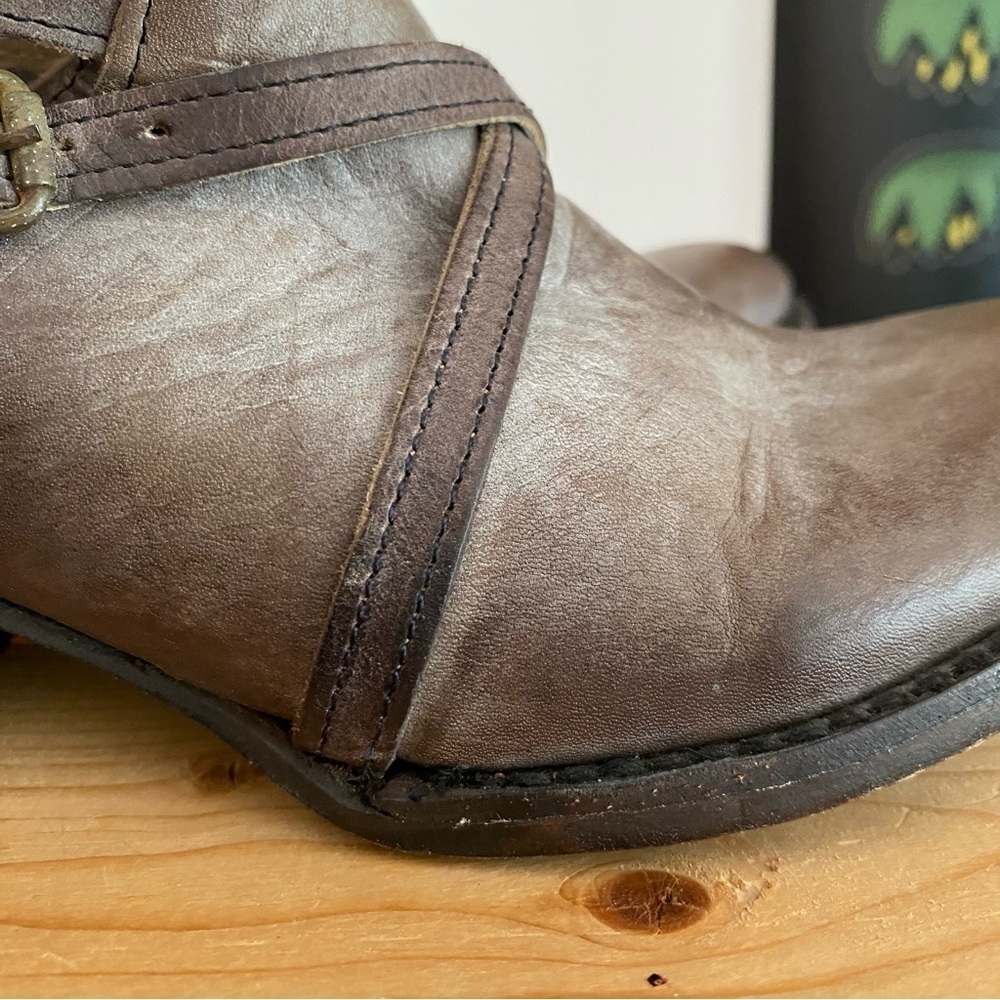 Firebird by Steven Gray Brown Leather Distressed Stair Ankle Boot 6 - Picture 15 of 16